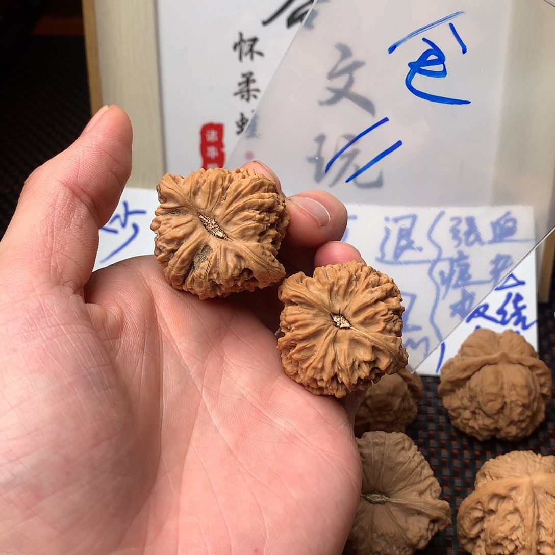 文玩核桃吊坠八方客文玩12111