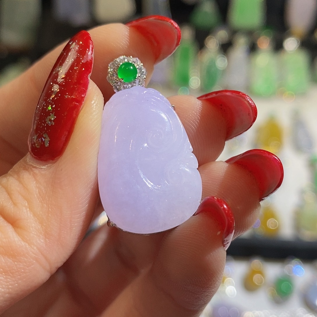 翡翠颈饰银S925镶嵌天然翡翠