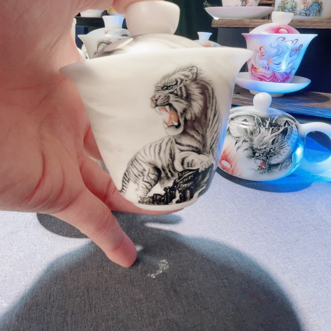 手绘的小卡也是可以换到的啊