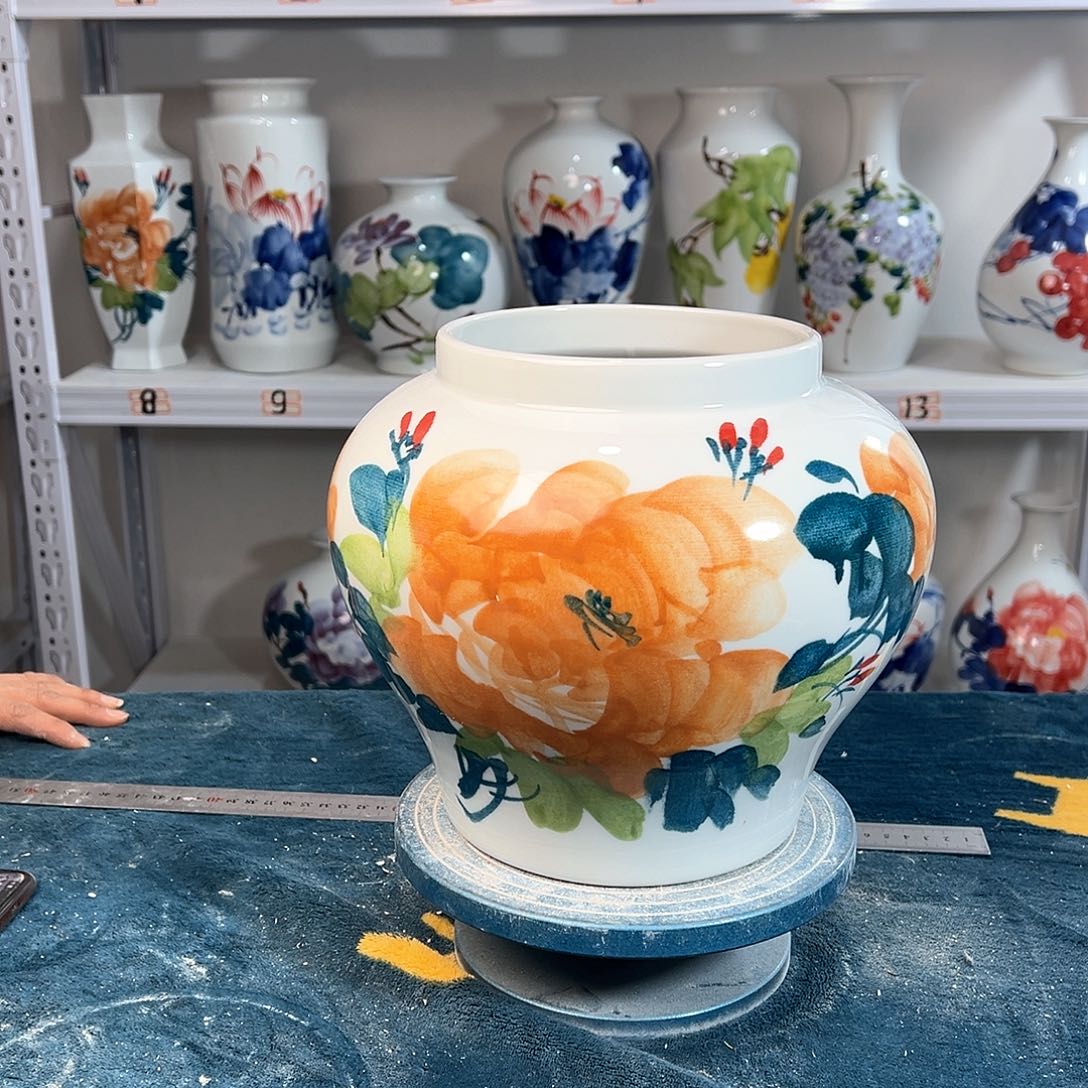 摆件景德镇陶瓷大口黄牡