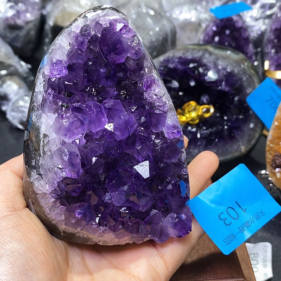 水晶大型摆件（非配饰）未镶嵌