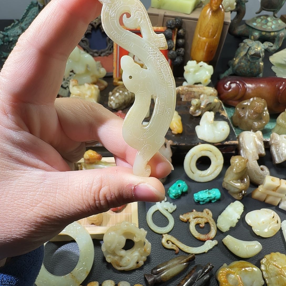 未镶嵌和田玉挂件