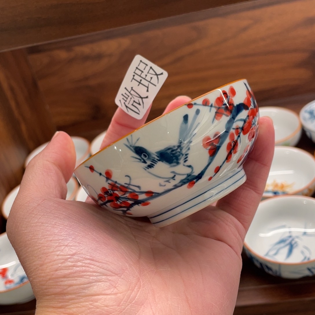 釉下手绘茶具微瑕