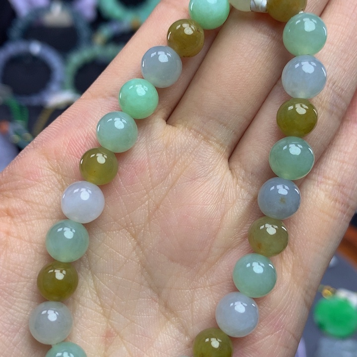 翡翠手链未镶嵌翡翠