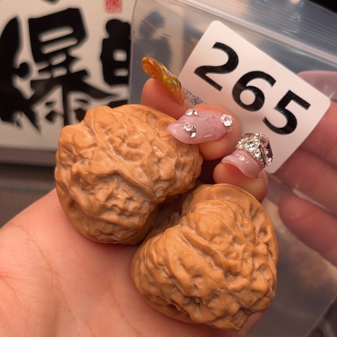 文玩核桃把件肚42边38