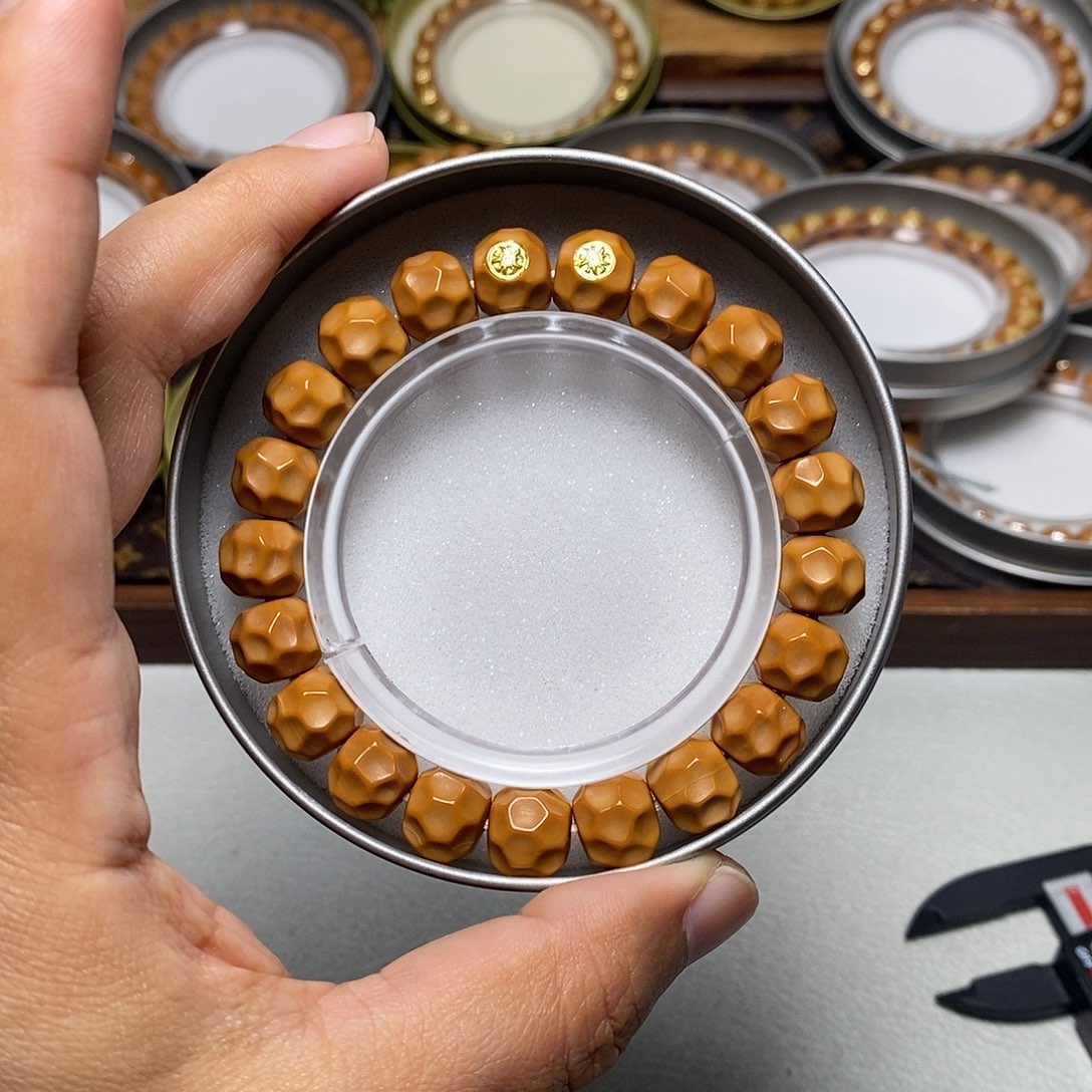 猴头核桃手串81号18k双标龙炎黑金无相11+左右