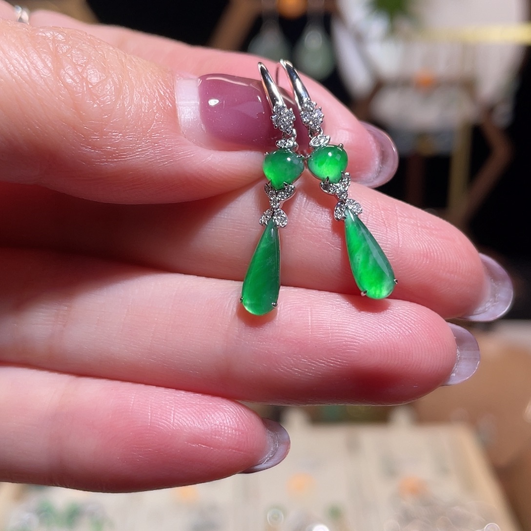 媞姿耳饰 缅甸A货翡翠水滴精致款