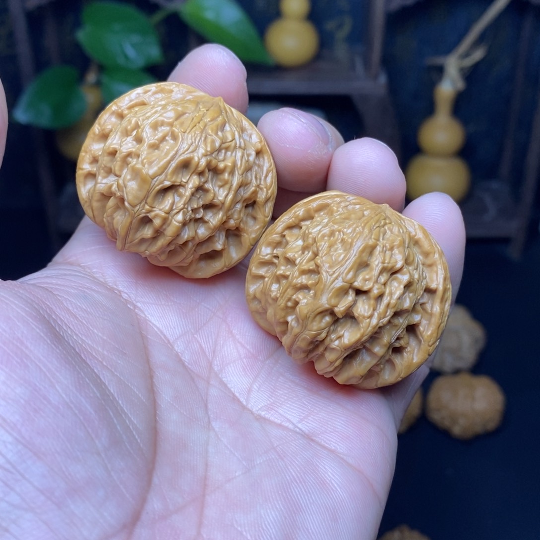 文玩核桃吊坠40磨盘