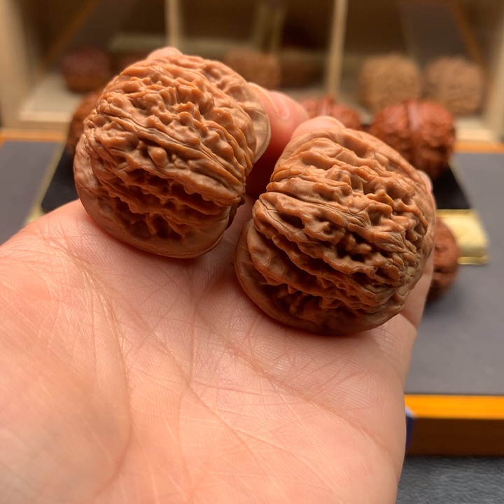 文玩核桃吊坠楼子