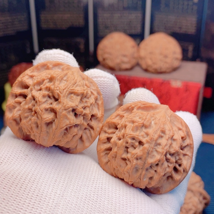 文玩核桃吊坠41老款盘龙纹