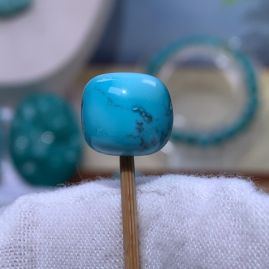 绿松石未镶嵌珠宝奇石624