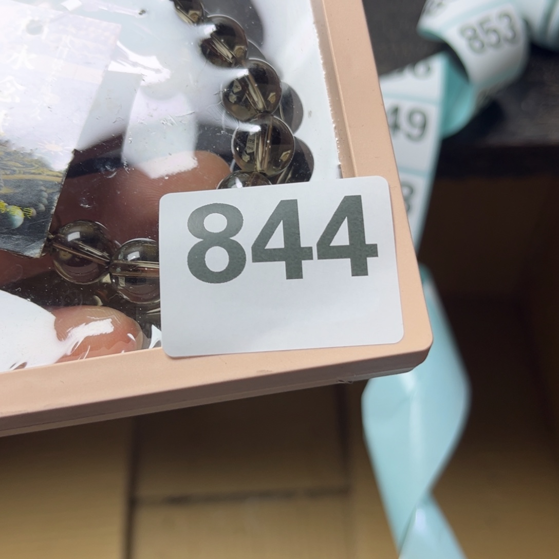 莯****大叶紫檀（黑酸枝木类）