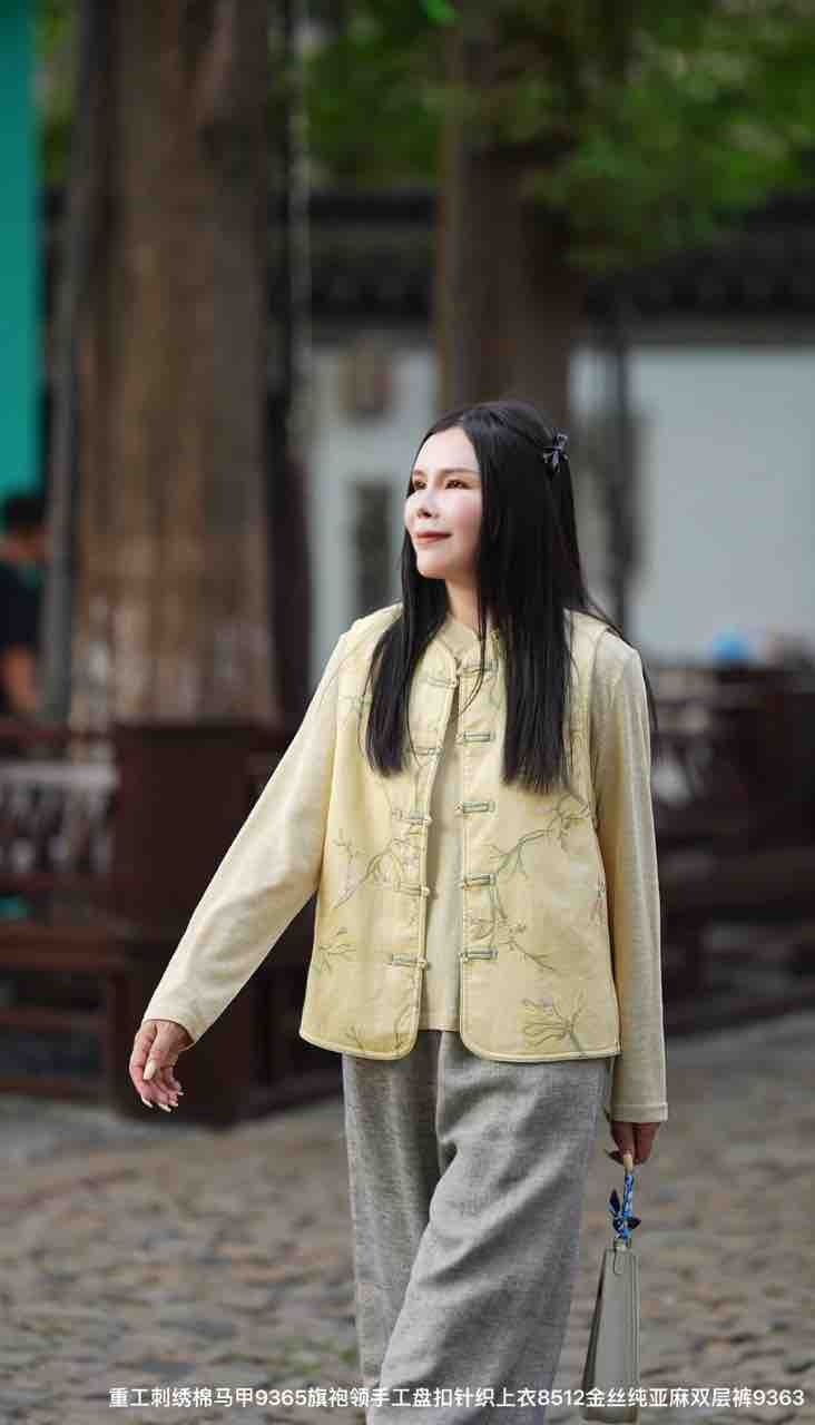 晓妍》刺绣苎麻秋季新款新中式国风气质马甲