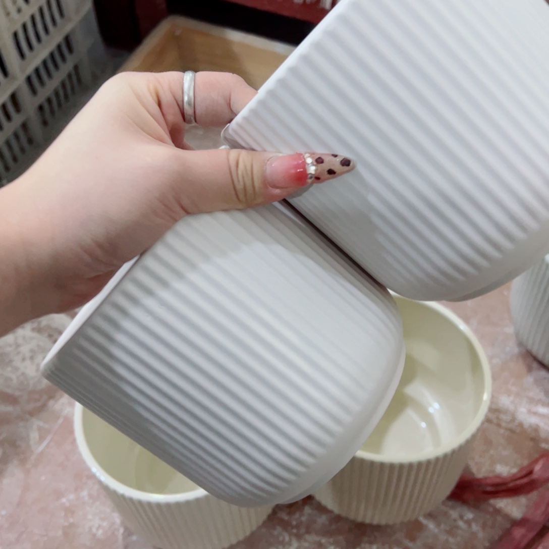 有孔，陶瓷花盆满10米包邮发货