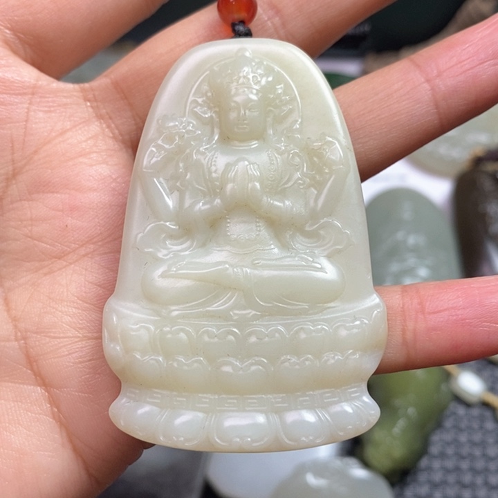 和田玉颈饰未镶嵌