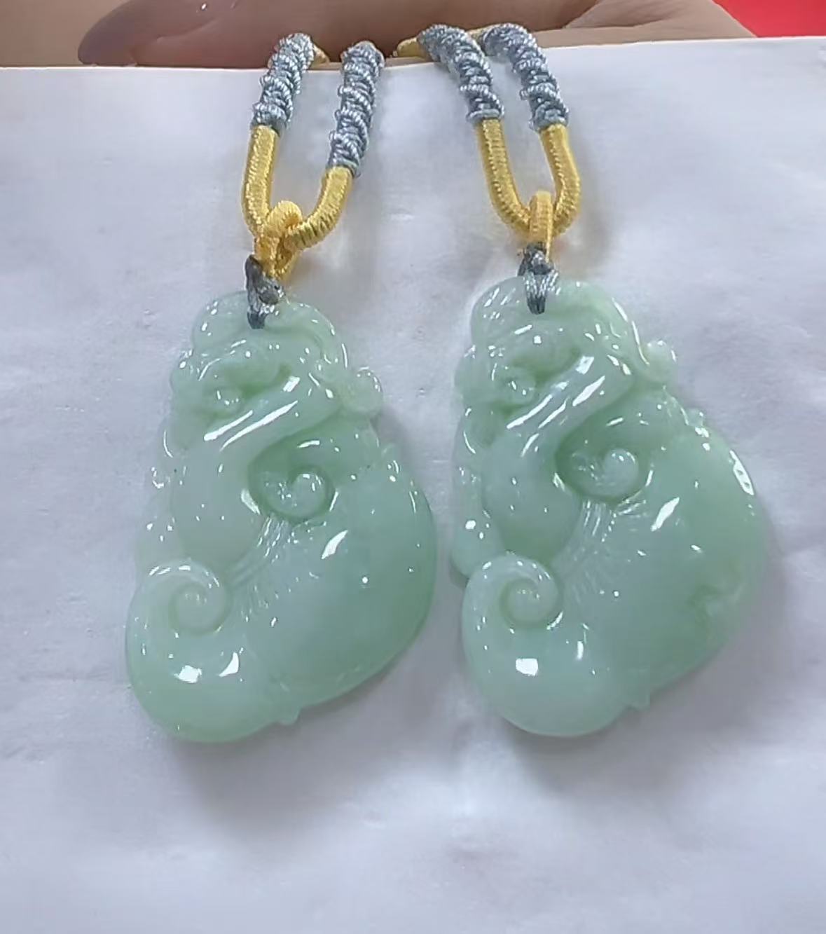 天然翡翠A货龙头如意（多样性发货发其一）宽-高-厚-送绳