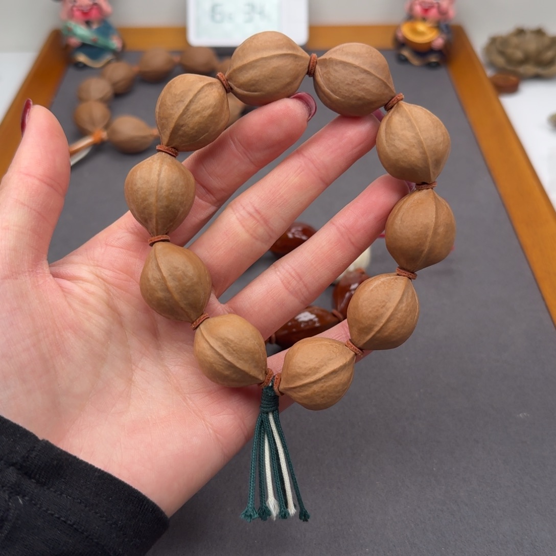 20*26精配款梅林铁核手串