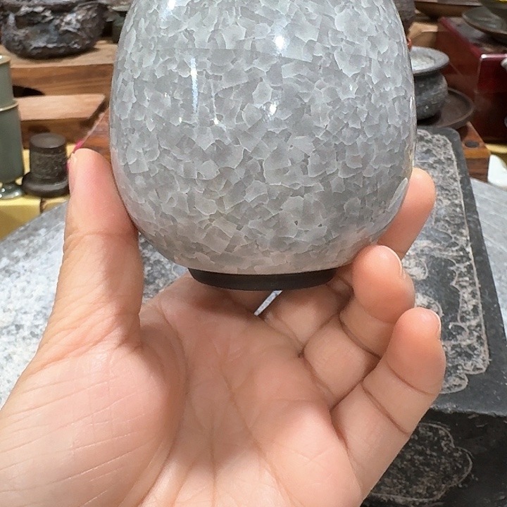 主人杯一个，瓷。。。主人瓷