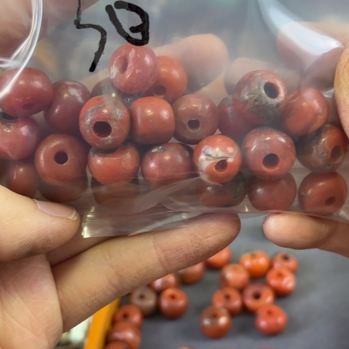 老***王玛瑙/玉髓未镶嵌颈饰