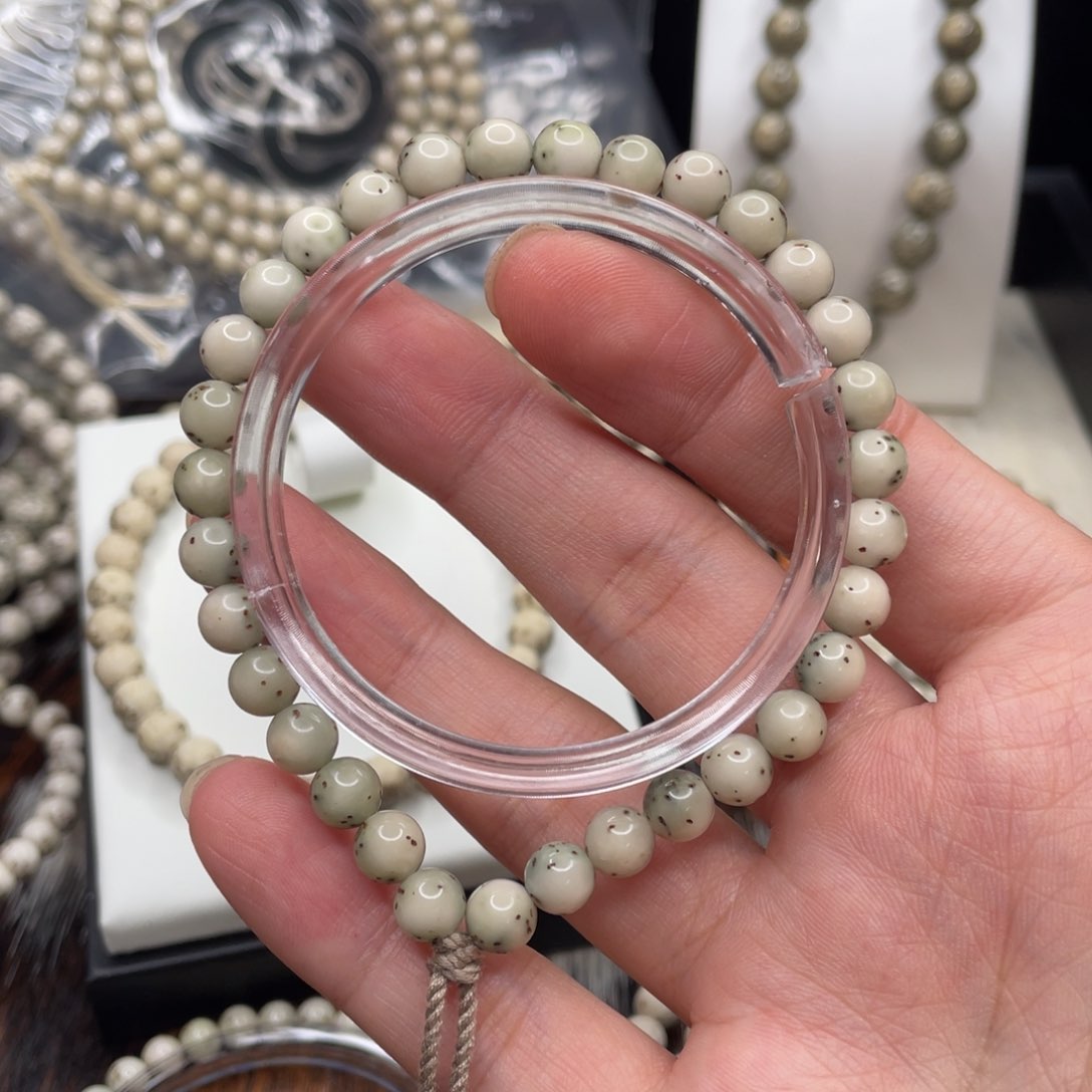 吊坠星月菩提7圆珠手持