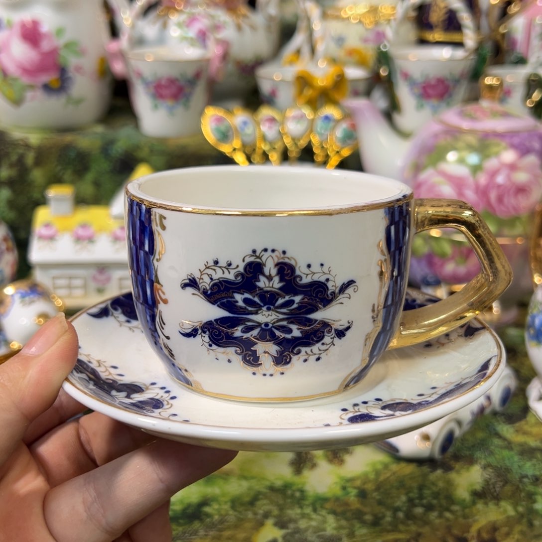 摆件鹿与海陶瓷家居用品有限公司