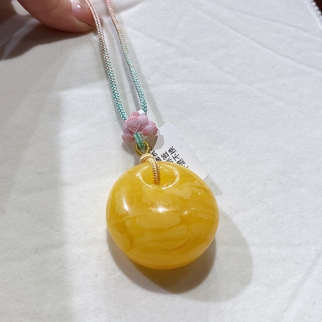 蜜蜡未镶嵌颈饰蜜蜡