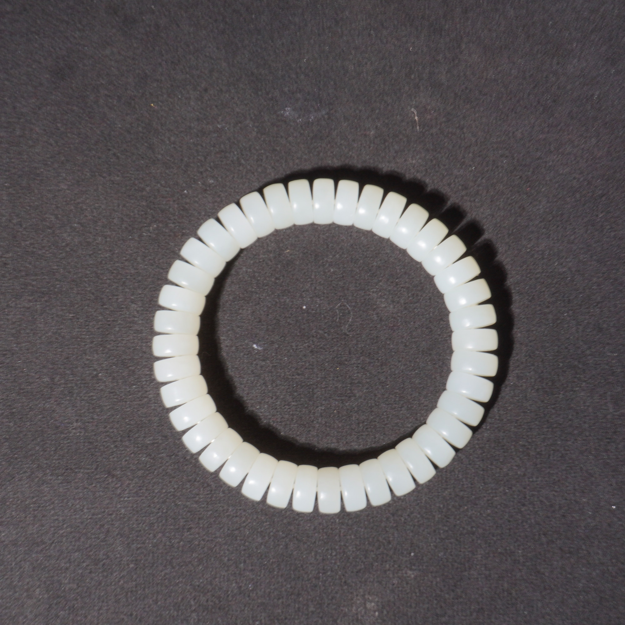 3SE28   清  和田玉直切珠手串