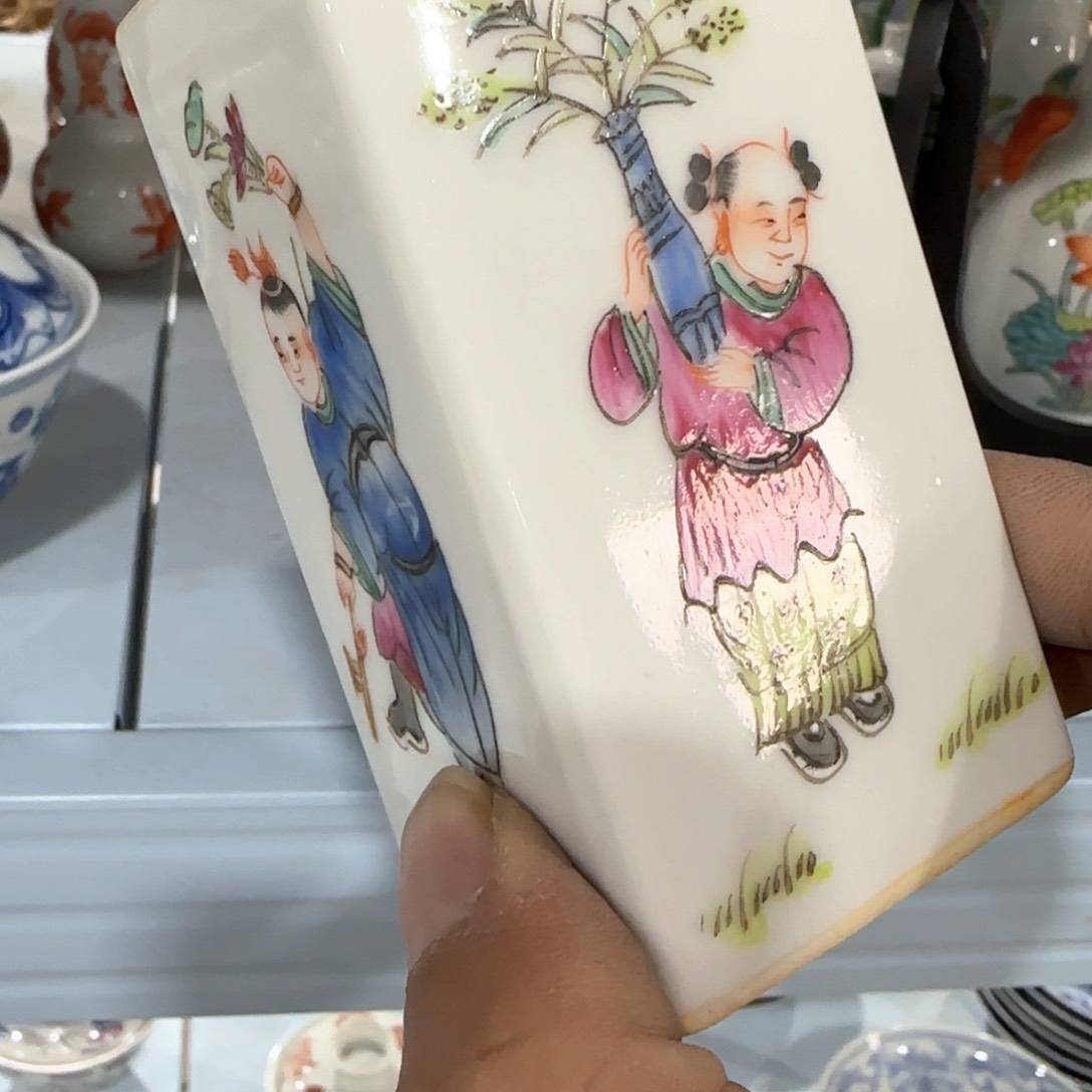 瓷片瓷器等艺术家都以精湛手法