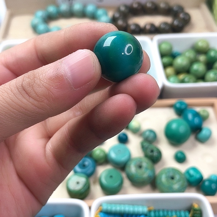 圆珠桶珠三通配饰