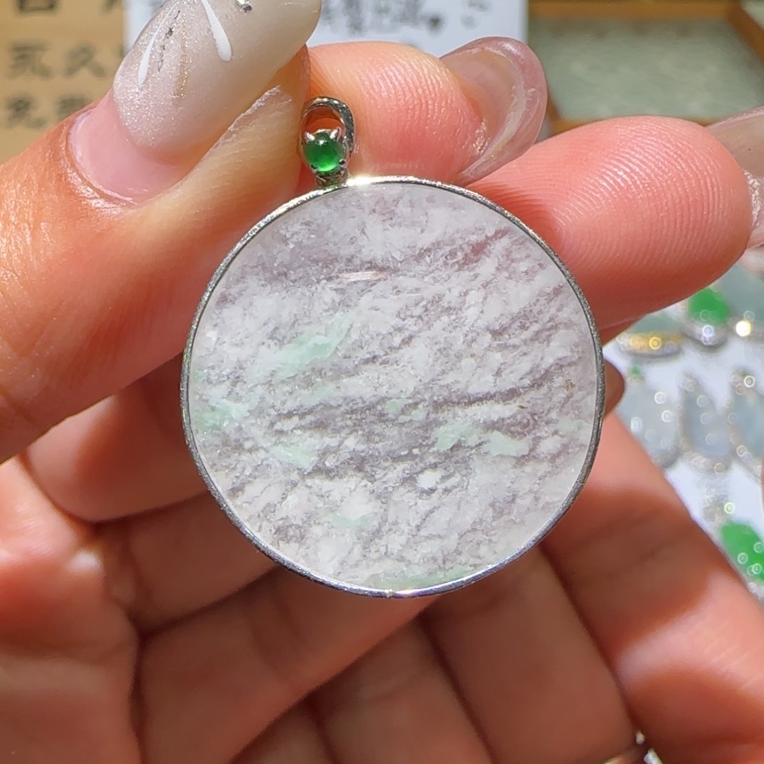 【闪购商品】翡翠颈饰18K金镶嵌缅甸