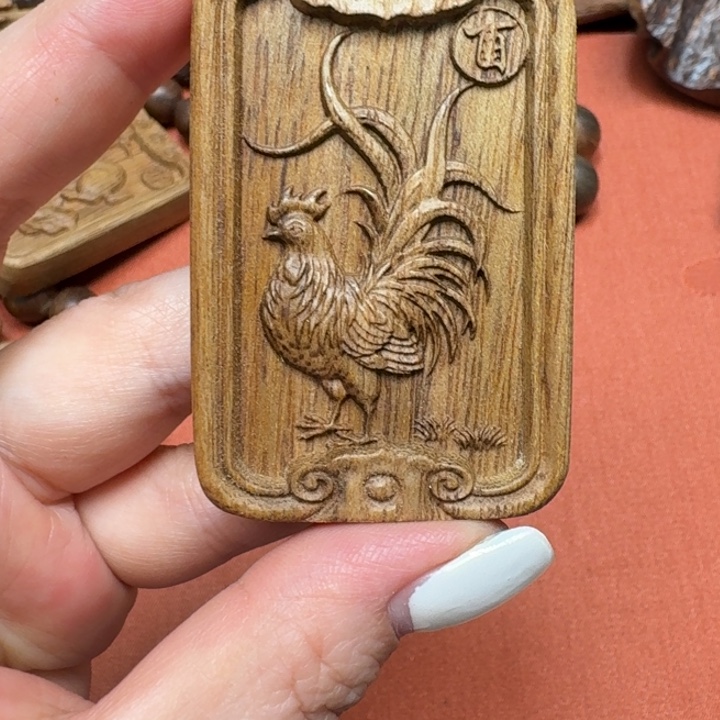 大叶紫檀（黑酸枝木类）