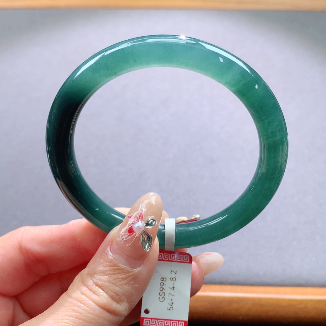 翡翠手镯未镶嵌天然翡翠手镯叮当镯