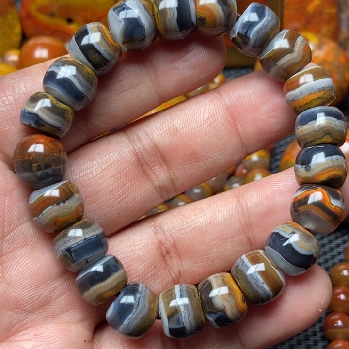 玛瑙/玉髓手串未镶嵌蜜*