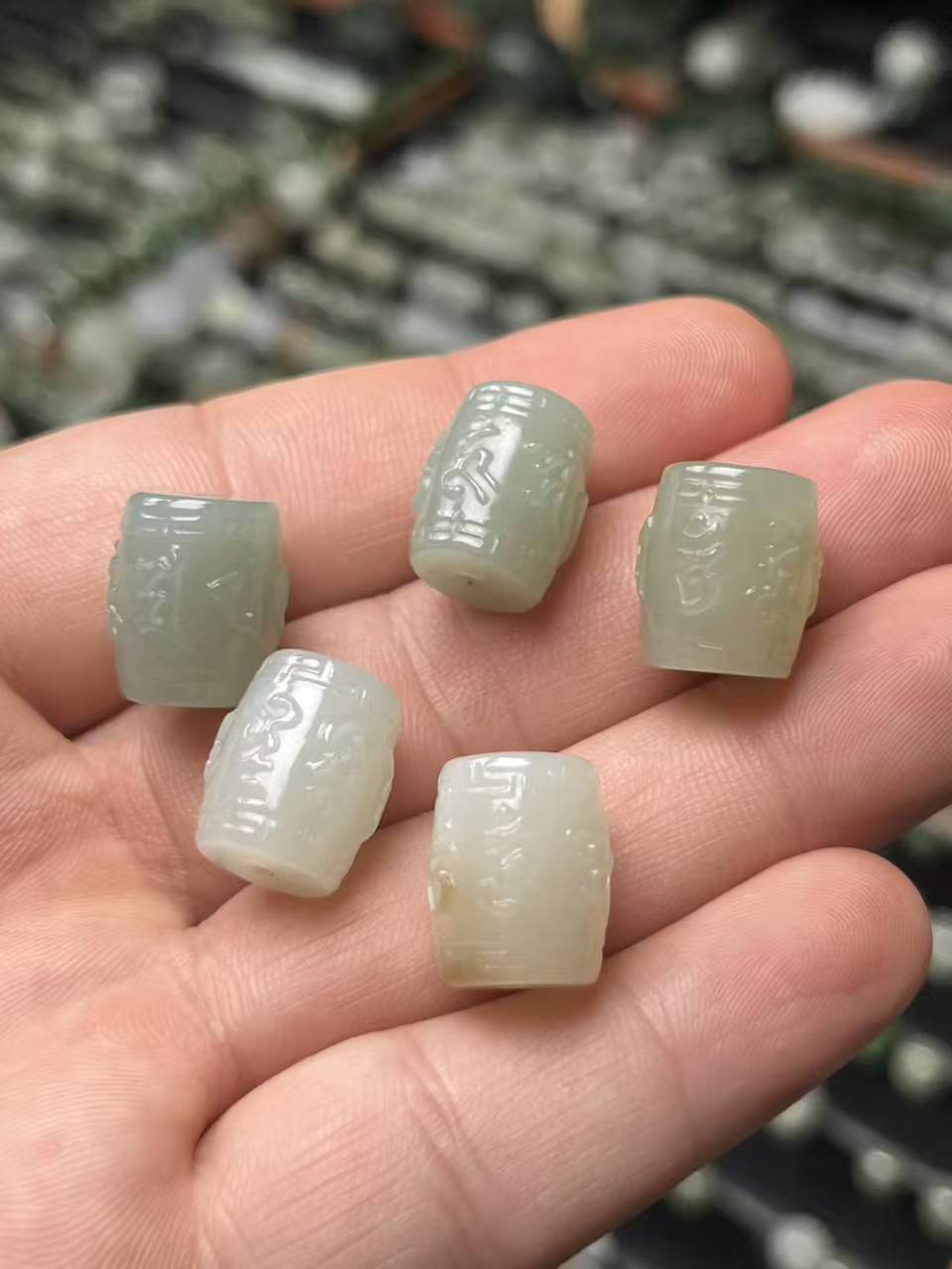 新疆和田玉六字真言桶珠路路通转运珠dly玉石手串佛珠配饰12x14mm