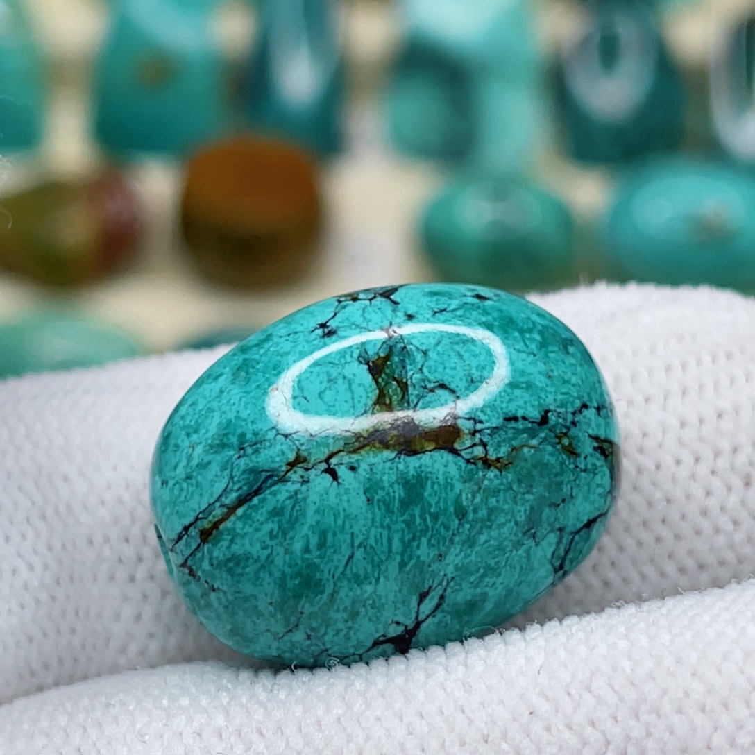 未镶嵌绿松石珠宝奇石