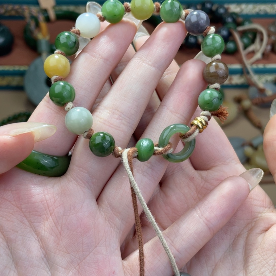 和田玉未镶嵌手链