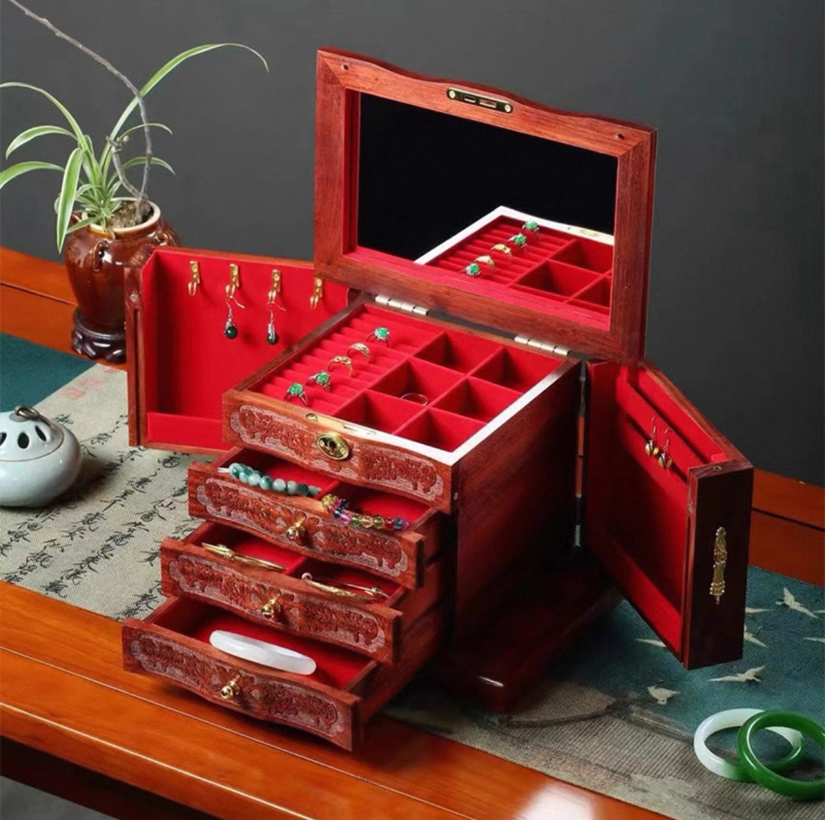 赞比亚紫檀荷塘月色双侧开一键锁首饰盒