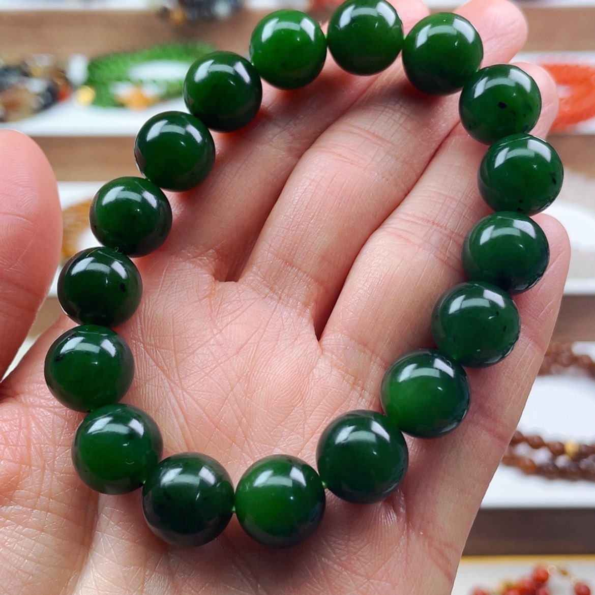 【闪购商品】和田玉手串未镶嵌红皮