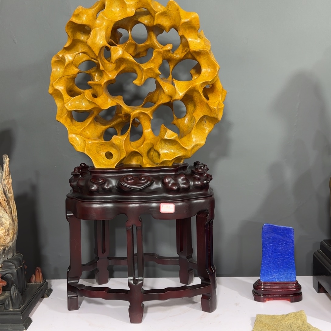 与***缘石材北丹摆件1234