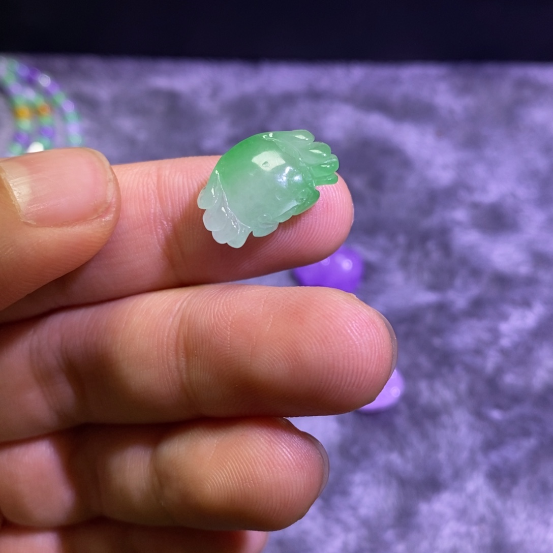 福***民翡翠未镶嵌颈饰吊坠