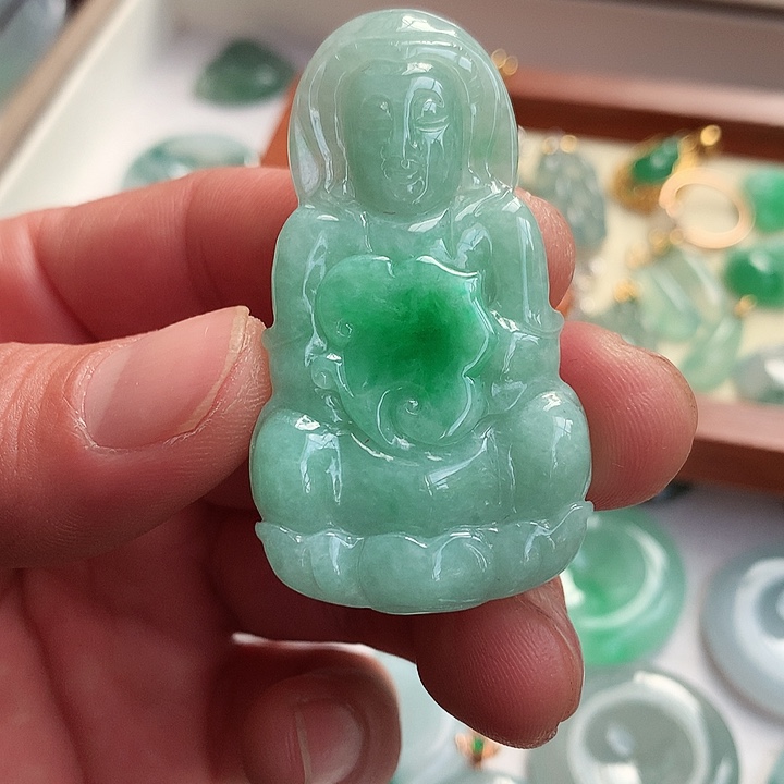 翡翠吊坠(不含链)未镶嵌