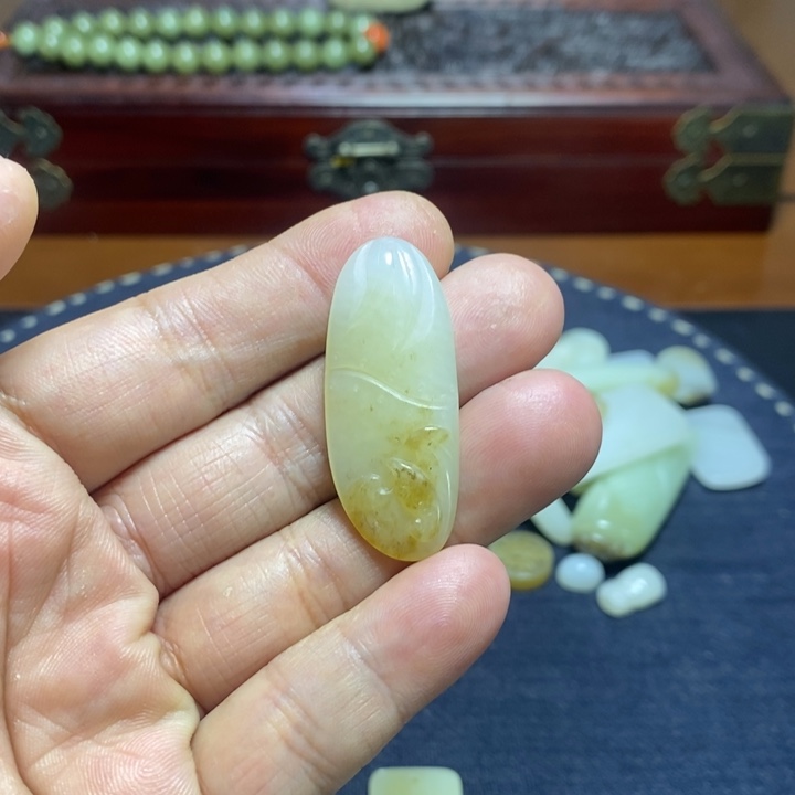 未镶嵌和田玉珠宝奇石