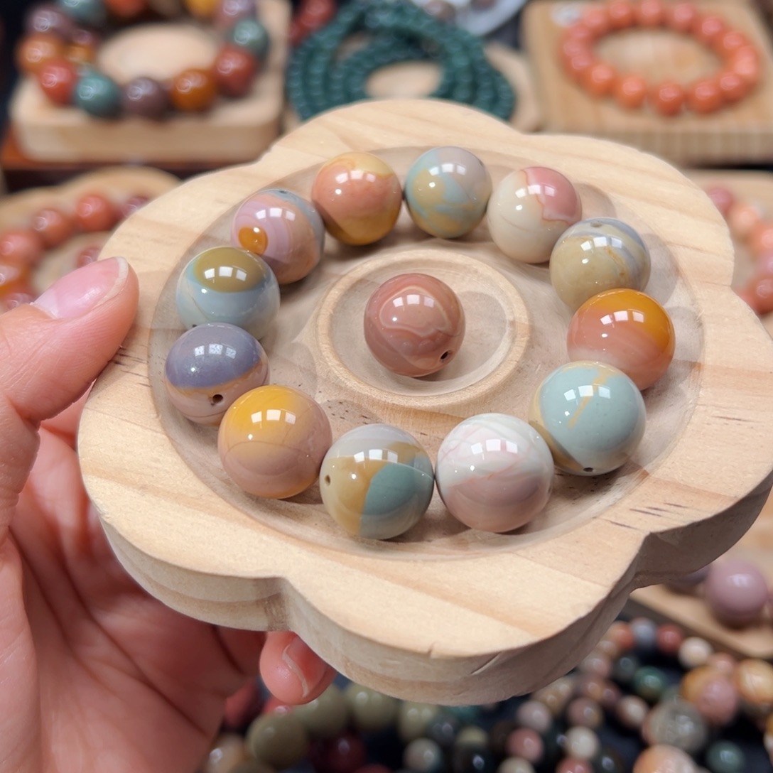 我***运石英质玉未镶嵌手链157