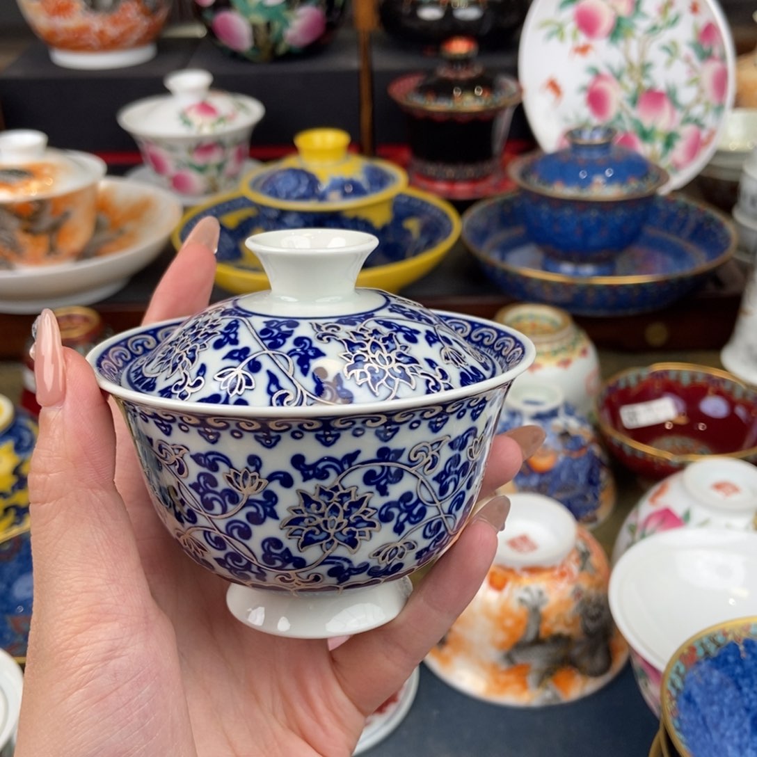 陶瓷艺术家的作品是一种非常