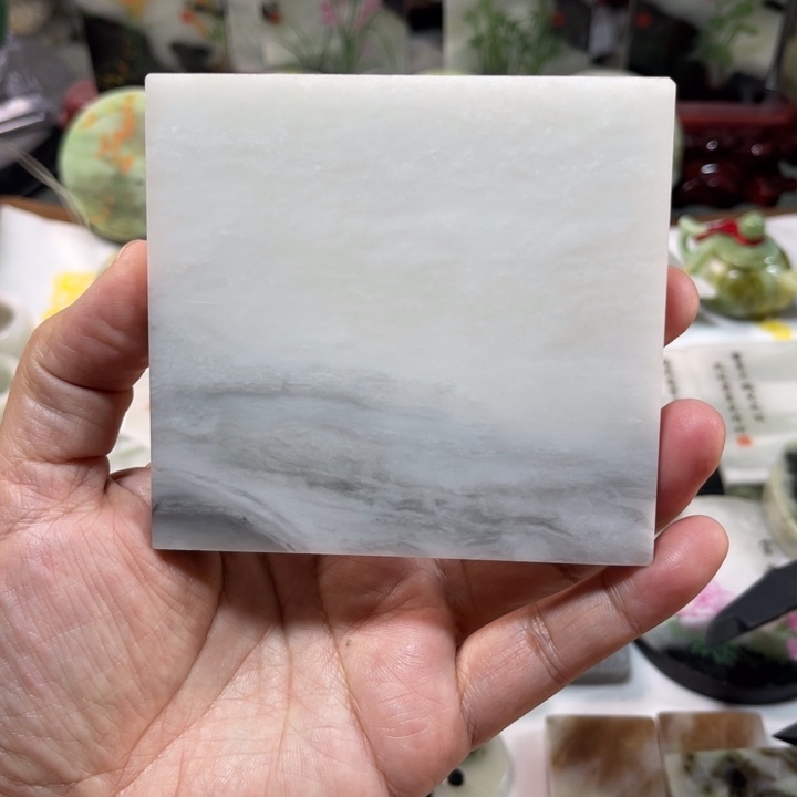 和田玉未镶嵌颈饰雅摆