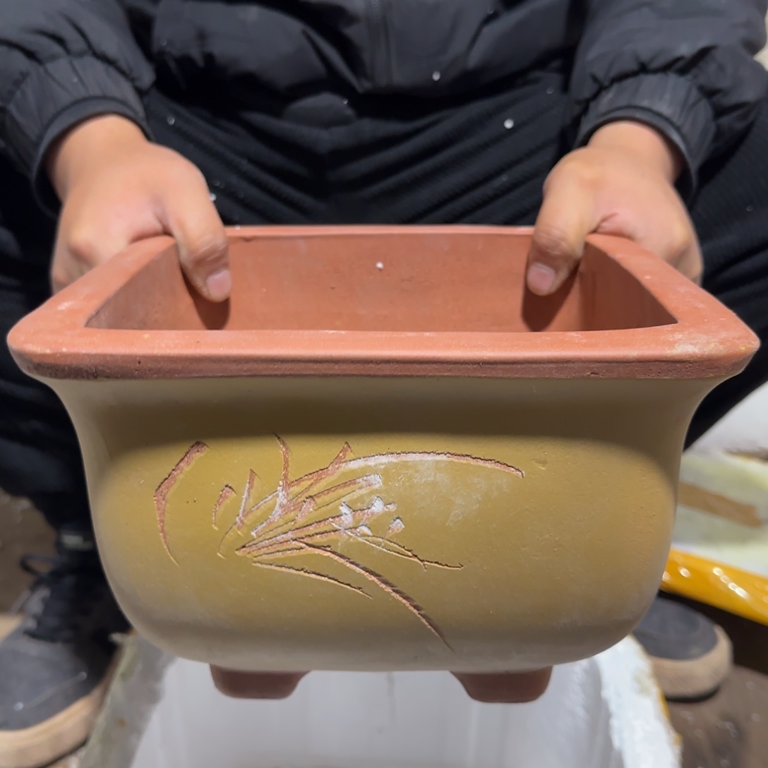 紫砂花盆瑕疵是我