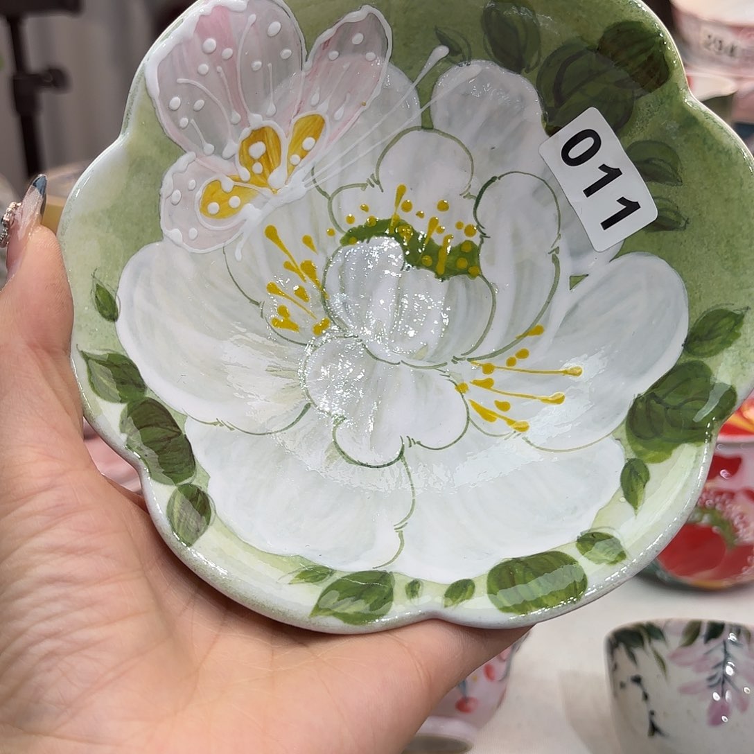 瓷片我是个没有底线又会让