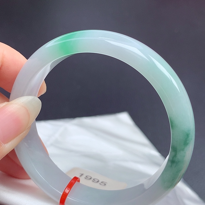 翡翠未镶嵌手镯54.6圈口