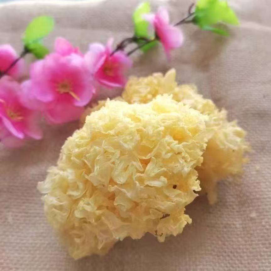 银耳块干货无硫软糯出胶快适合炖煮银耳羹