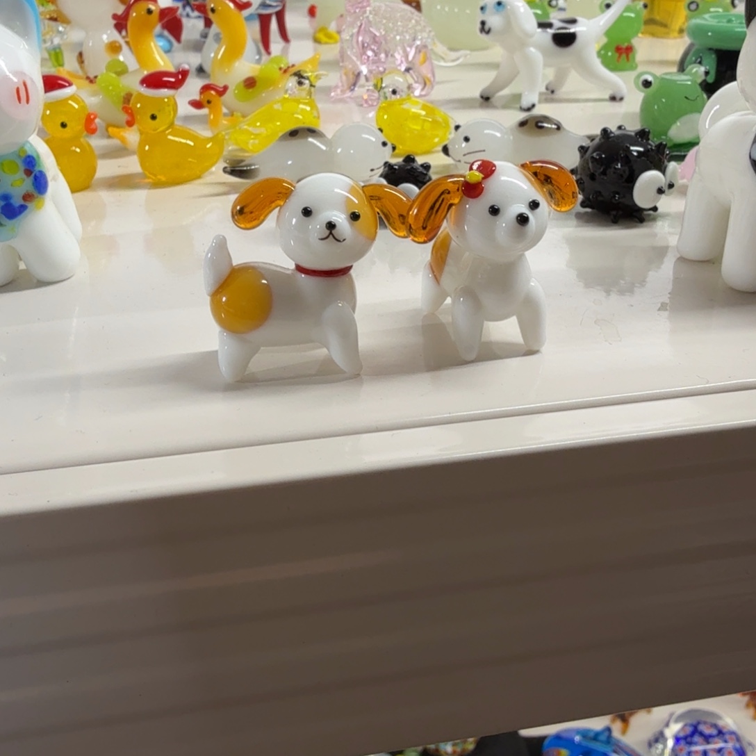 是****琉璃手工艺品一对小狗